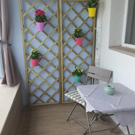 Divalla Apartment *
